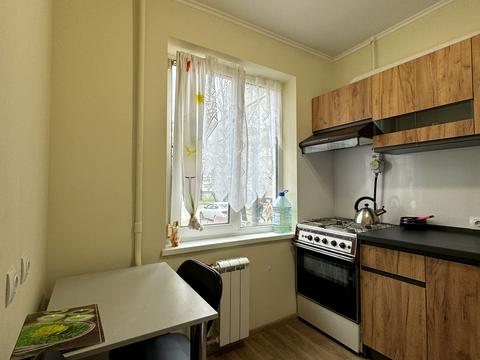 квартира за адресою Дніпровська набережна вул., 9