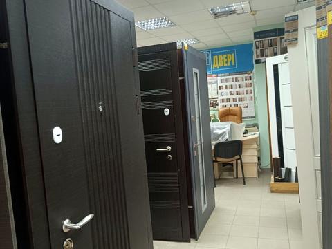 комерційна за адресою Київська вул., 84