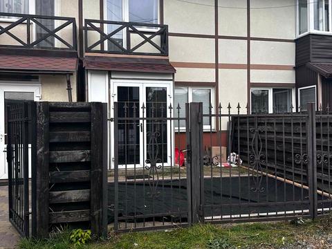 дом по адресу Дніпровська