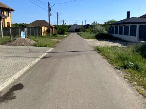 участок по адресу п. Лески, Линенко