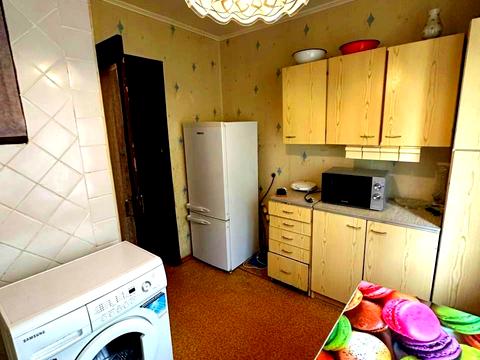 квартира за адресою Академіка Янгеля вул., 7