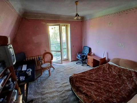 будинок за адресою Євгена Коновальця вул. (Ворошилова)