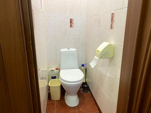 комерційна за адресою Юрківська вул., 28