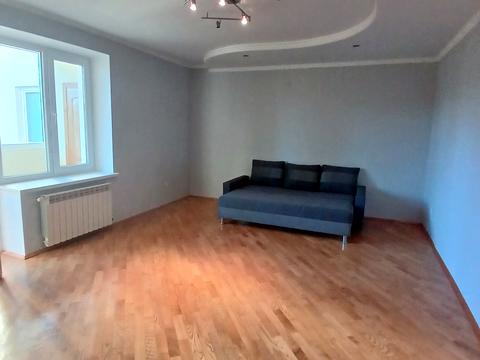 квартира за адресою Тролейбусна вул., 26