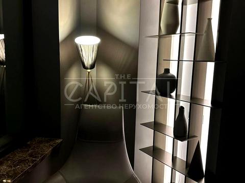 комерційна за адресою Кловський узвіз, 7a