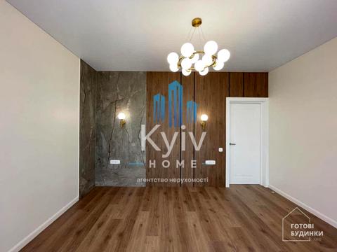 будинок за адресою Соборна вул. ()