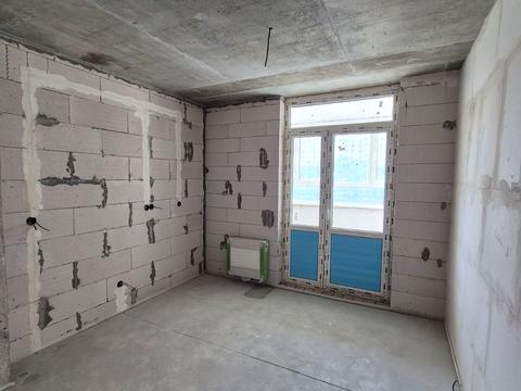 квартира за адресою Академіка Глушкова просп., 101А