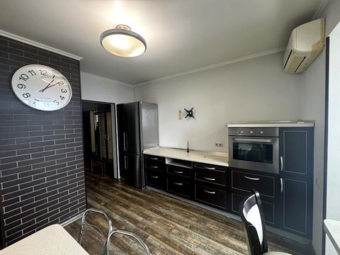 квартира по адресу Николая Лаврухина ул., 10