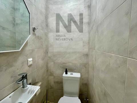 комерційна за адресою Дарвіна вул., 10