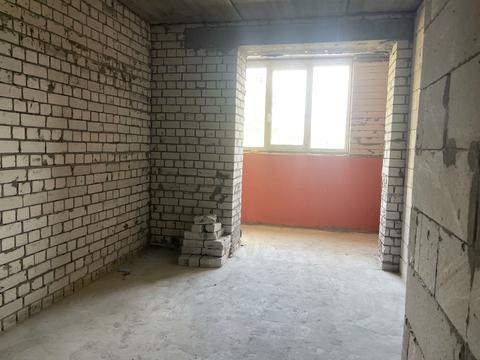 квартира за адресою Комарова, 27