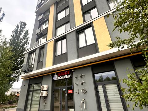 комерційна за адресою Ломоносова, 40