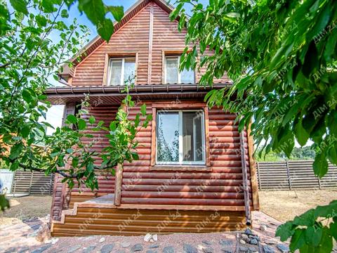 будинок за адресою центральна, 1