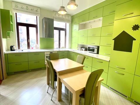 квартира за адресою Богдана Хмельницького вул., 80