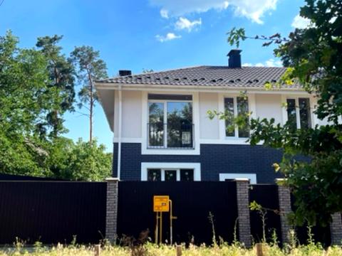 будинок за адресою Революції Гідності вул. (Революції), 1ж