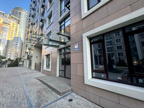 комерційна за адресою Іоанна Павла II вул. (Патріса Лумумби), 6/1