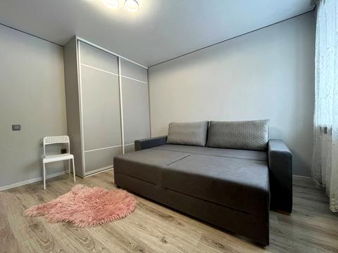 квартира за адресою Довженка вул., 26