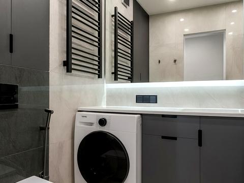 квартира за адресою Дніпровська набережна вул., 18-А