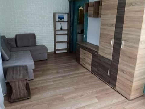 квартира за адресою Зодчих вул., 12