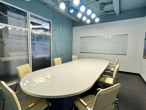 комерційна за адресою В'ячеслава Липинського вул. (), 28