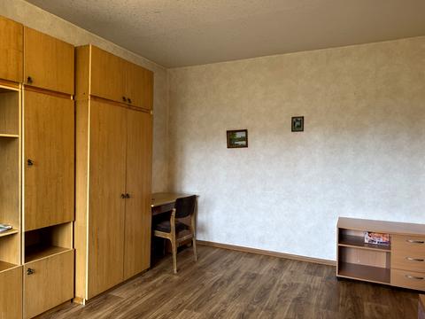 квартира за адресою Академіка Єфремова вул. (Командарма Уборевича), 15