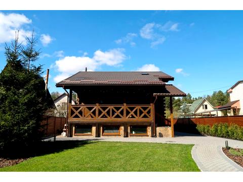 дом по адресу Вишнева