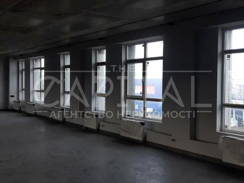 комерційна за адресою Степана Бандери просп. (Московський), 8б