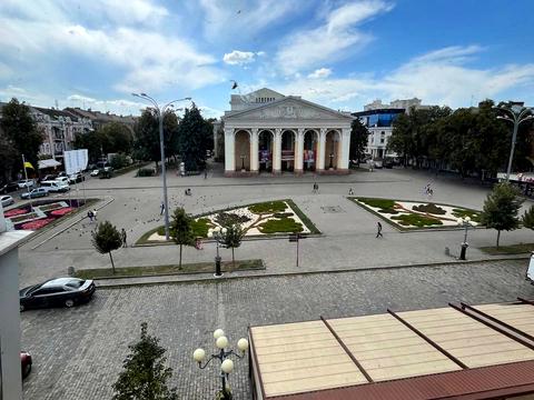 квартира за адресою Соборності вул. (Жовтнева), 26/14