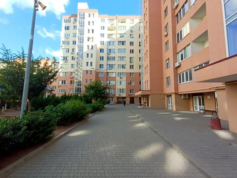 квартира за адресою Владислава Бувалкіна вул. (Бочарова Генерала), 62