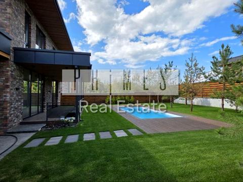 будинок за адресою Анни Ярославни вул.