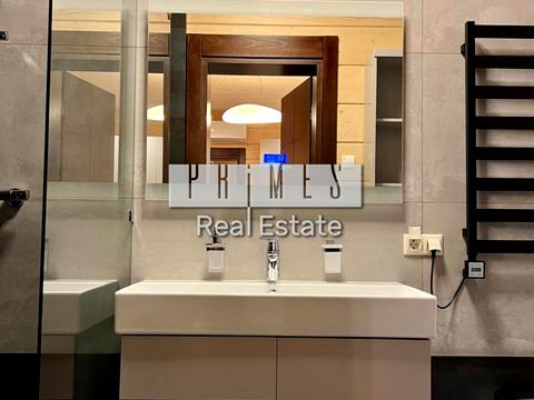 будинок за адресою Жовтнева вул.