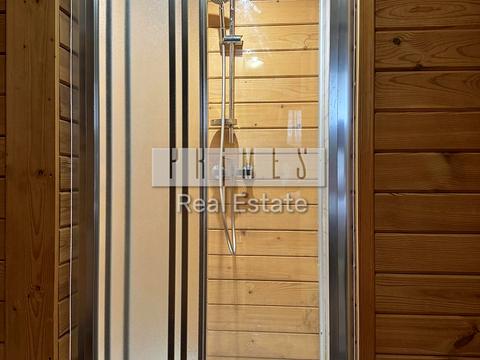 будинок за адресою Кар'єрна вул.