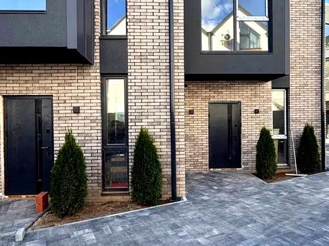 дом по адресу Івана Франка ул.