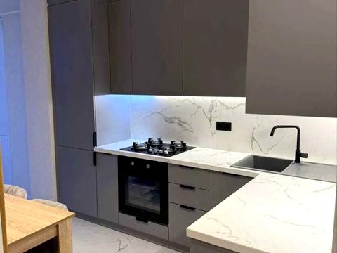 квартира за адресою Амосова, 67