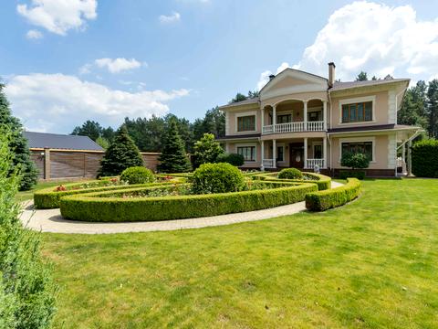 будинок за адресою с. Нещерів, Пархоменко