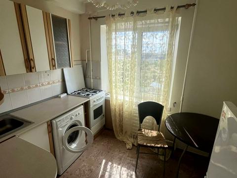 квартира за адресою Богатирська вул., 10