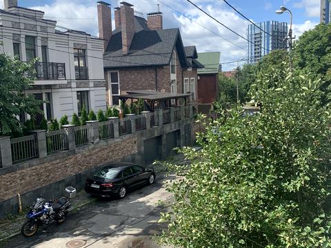 будинок за адресою Павла Загребельного вул. (Миколи Раєвського), 11а