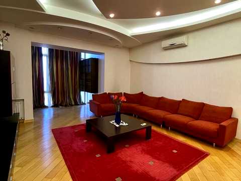 квартира по адресу Черноморская ул., 1