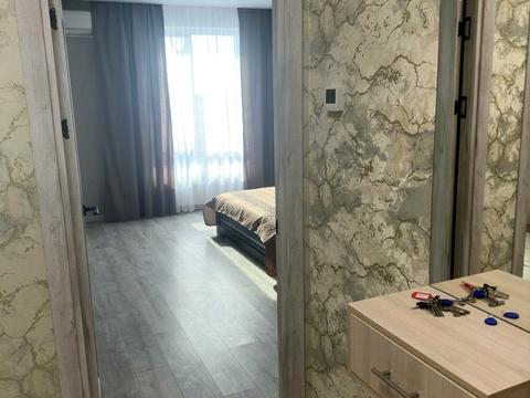 квартира за адресою Домбровського вул., 3