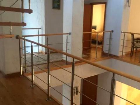 будинок за адресою Парниковая, 29