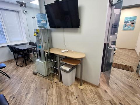 комерційна за адресою Остроградських вул. (), 5