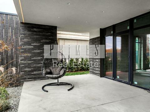 будинок за адресою Довженка вул.