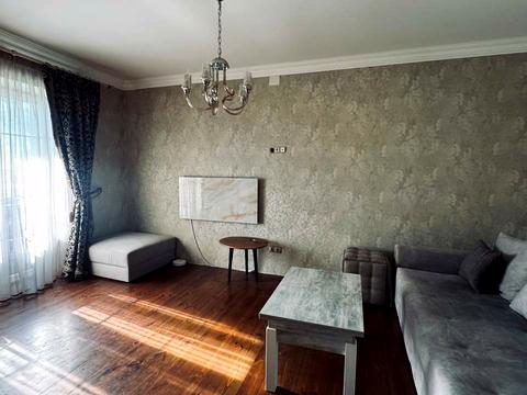 квартира за адресою Соборності вул. (Косіора), 30