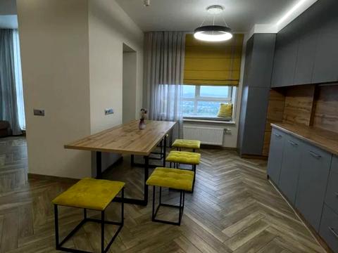 квартира по адресу Героїв Крут ул. (Комунарів), 4/1