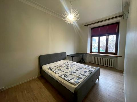 квартира за адресою Почайнинська вул., 23