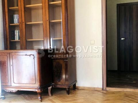 квартира за адресою Київ, Оріхуватська вул., 10