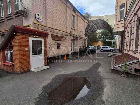 коммерческая по адресу Бехтеревский пер., 4-А