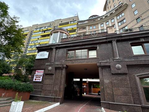 комерційна за адресою Гетьмана Павла Скоропадського вул. (Льва Толстого), 39
