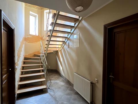 комерційна за адресою Іллі Мечникова вул., 75