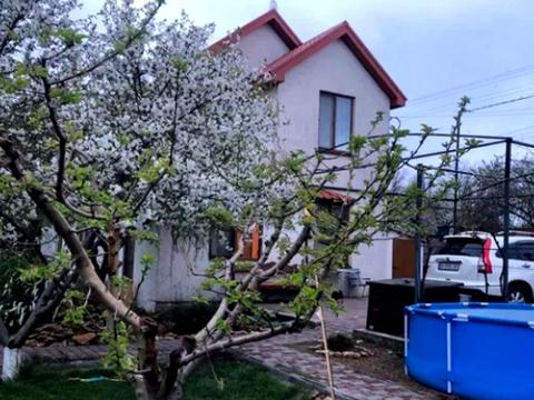 будинок за адресою Гребной Канал, 38