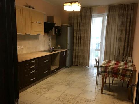 квартира за адресою Воскресенська вул., 18